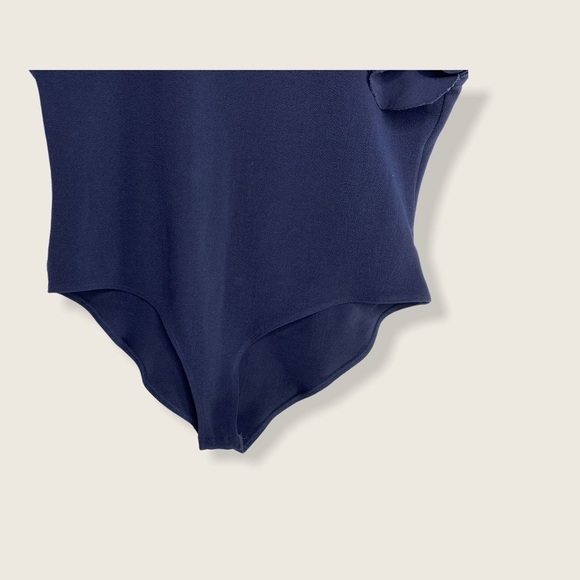 NEW! Shein Navy Flutter Sleeve Bodysuit - Picture 4 of 9